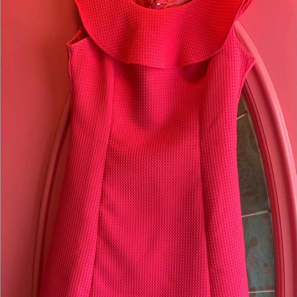 She & Sky. Sz Small. Pink Dress
Kentucky Derby!!!